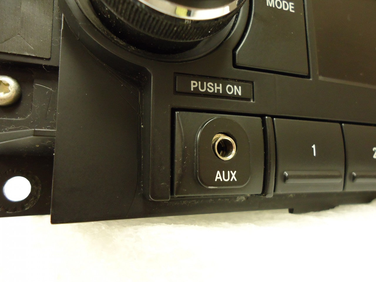2005 - 2008 Chrysler Jeep Dodge OEM AM FM Radio CD Player Chrome Knobs w/AUX REF