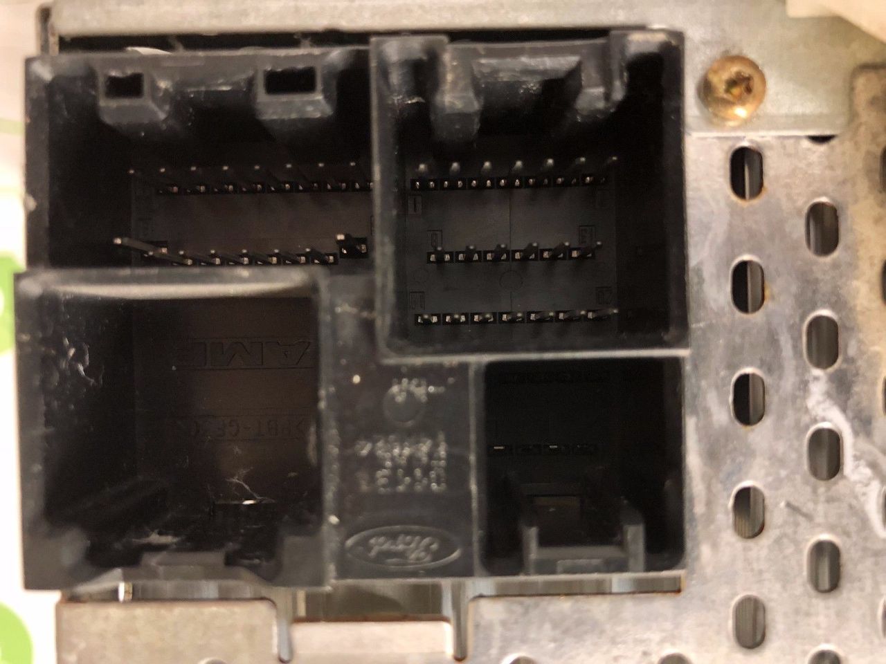 1998 - 2005 Ford  Lincoln  Mercury OEM AM FM  Radio CD Player Receiver