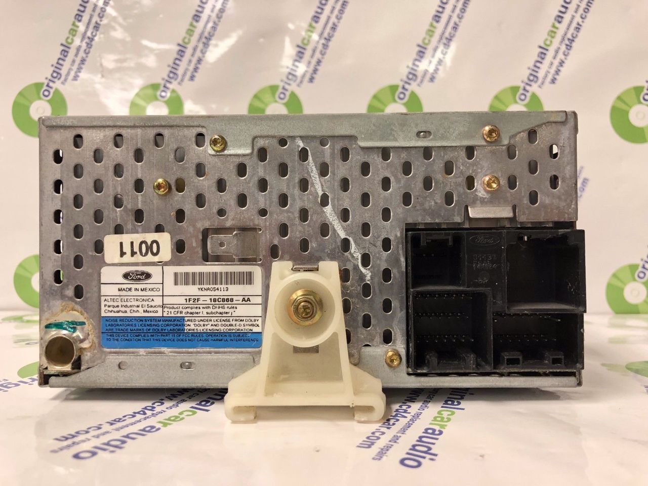 1998 - 2005 Ford  Lincoln  Mercury OEM AM FM  Radio CD Player Receiver