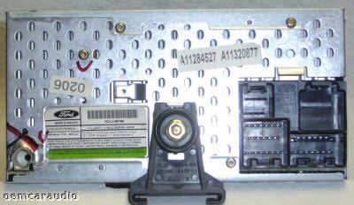 1998 - 2005 Ford / Lincoln / Mercury  Radio CD player Silver
