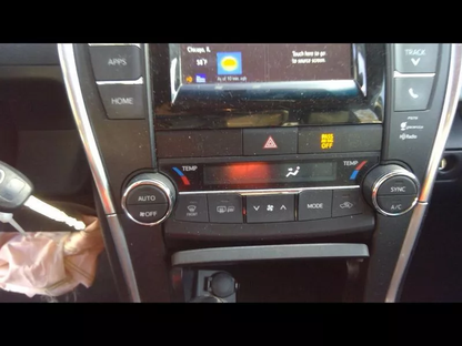 2015 - 2017 Toyota Camry OEM Dash Temp Control Unit Assembly