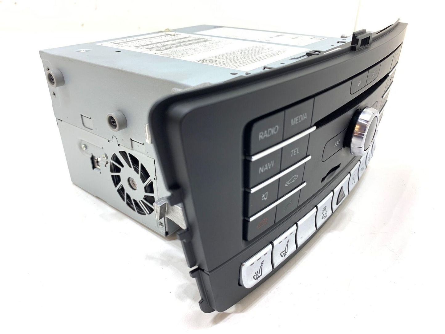 2016 - 2019 Mercedes GLE-Class OEM Navigation AM FM Radio Receiver w/ Climate Control Buttons