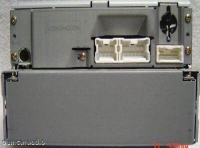 Nissan Altima BOSE Radio 6 Disc CD Changer 28185-3Z720 2002-2004