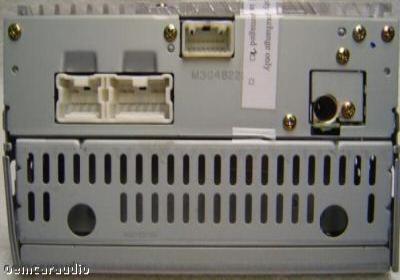 05- 06 Nissan Altima Bose Radio and CD player