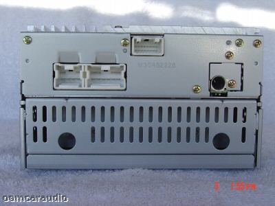 05 -06 Nissan Altima Radio and CD player