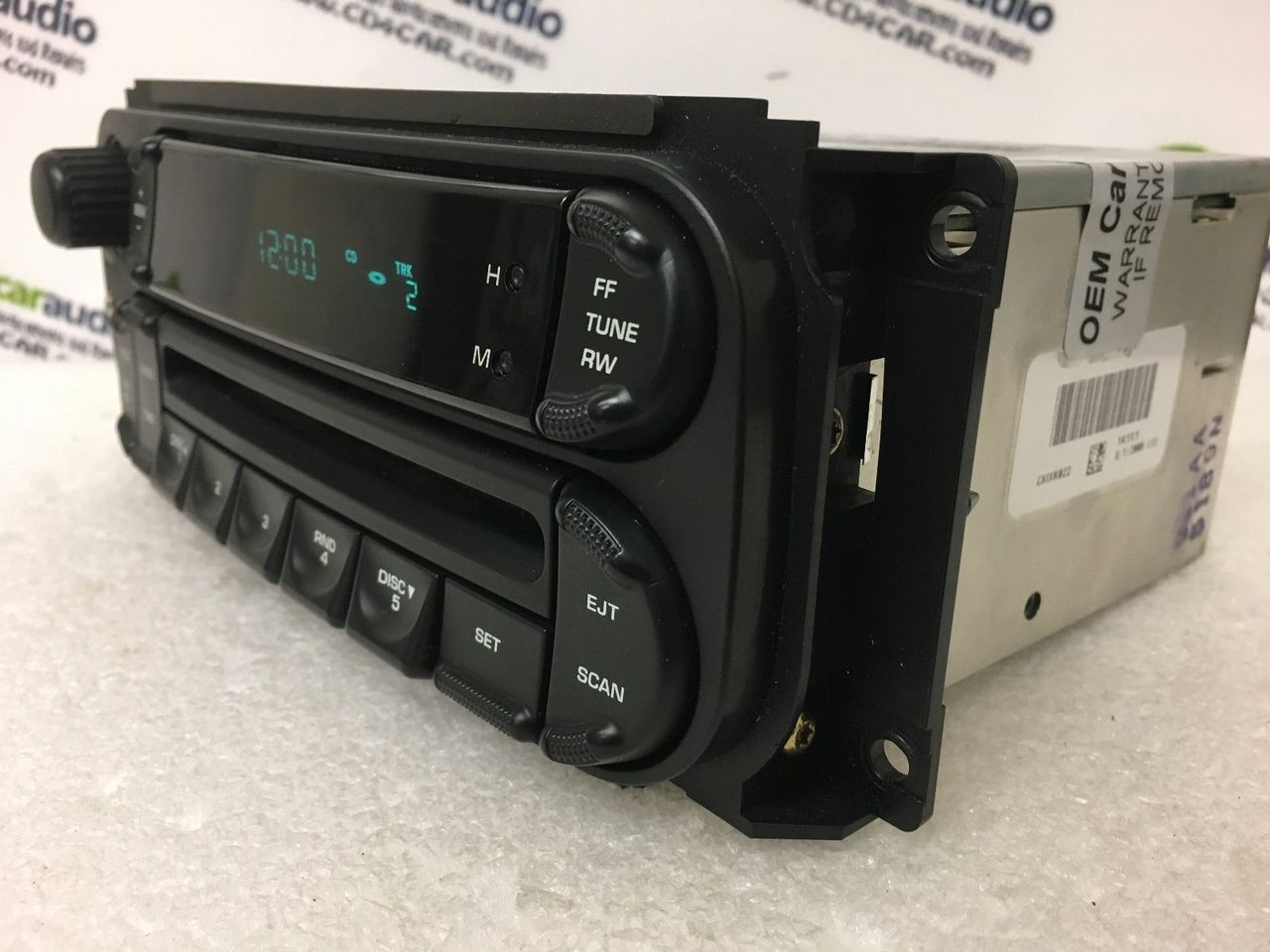 2002 - 2005 Chrysler Dodge Jeep OEM AM FM Radio CD Player Receiver RBK With AUX