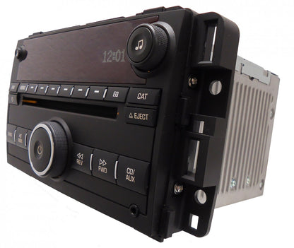 Unlocked SATURN Outlook Radio MP3 CD Player Aux OEM