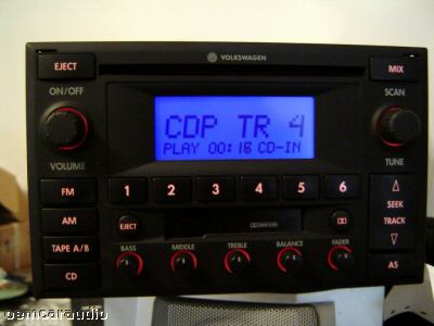 2002 - 2005 Volkswagen VW Jetta Passat Golf OEM AM FM Radio Stereo Tape CD Player Receiver